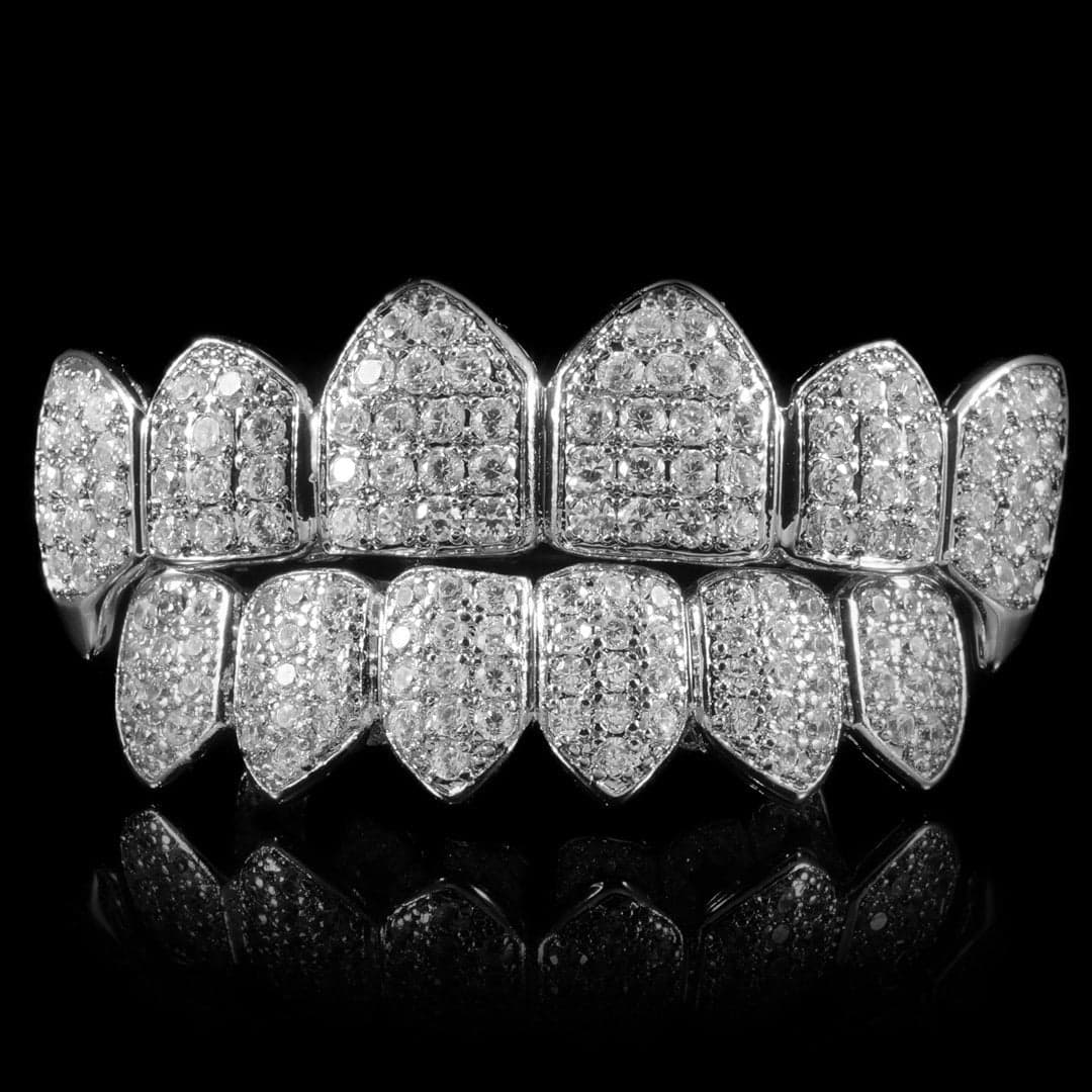 White Gold Fangs